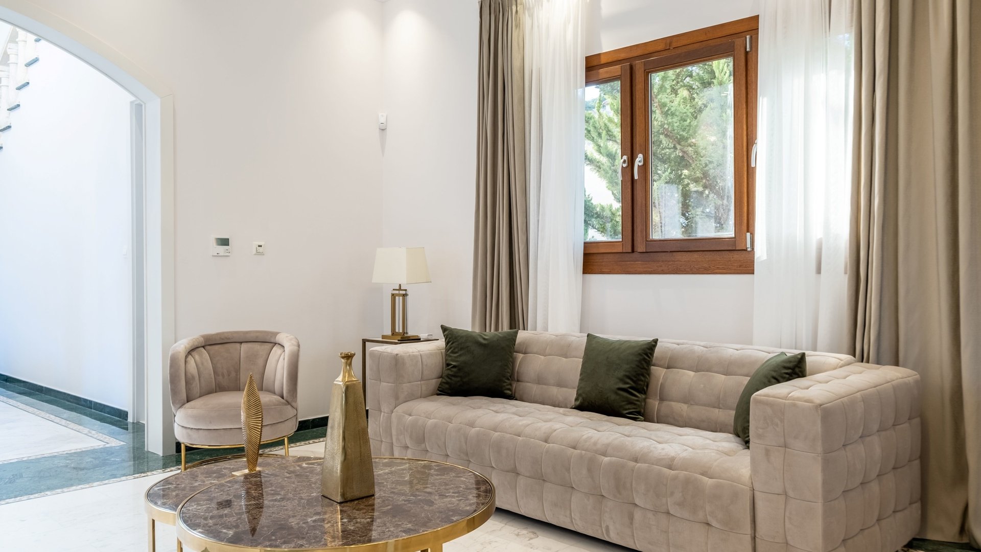 5 bedrooms Villa in Limassol, Cyprus No. 29377