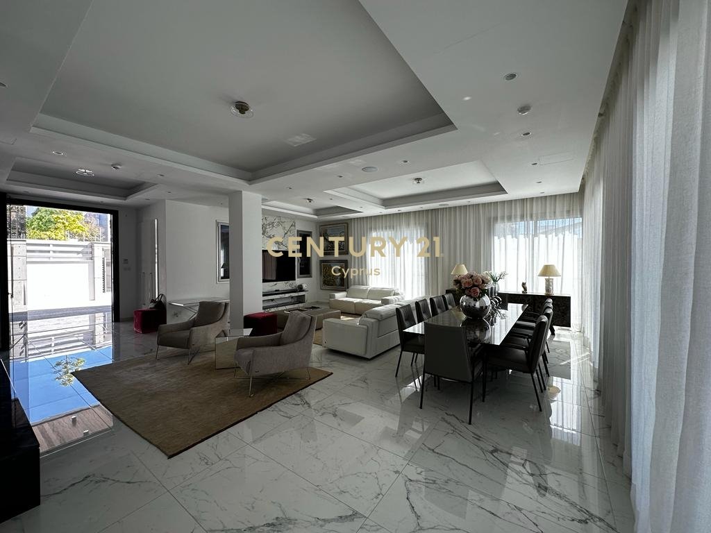 5 bedrooms Villa in Parekklisia, Limassol, Cyprus No. 6095