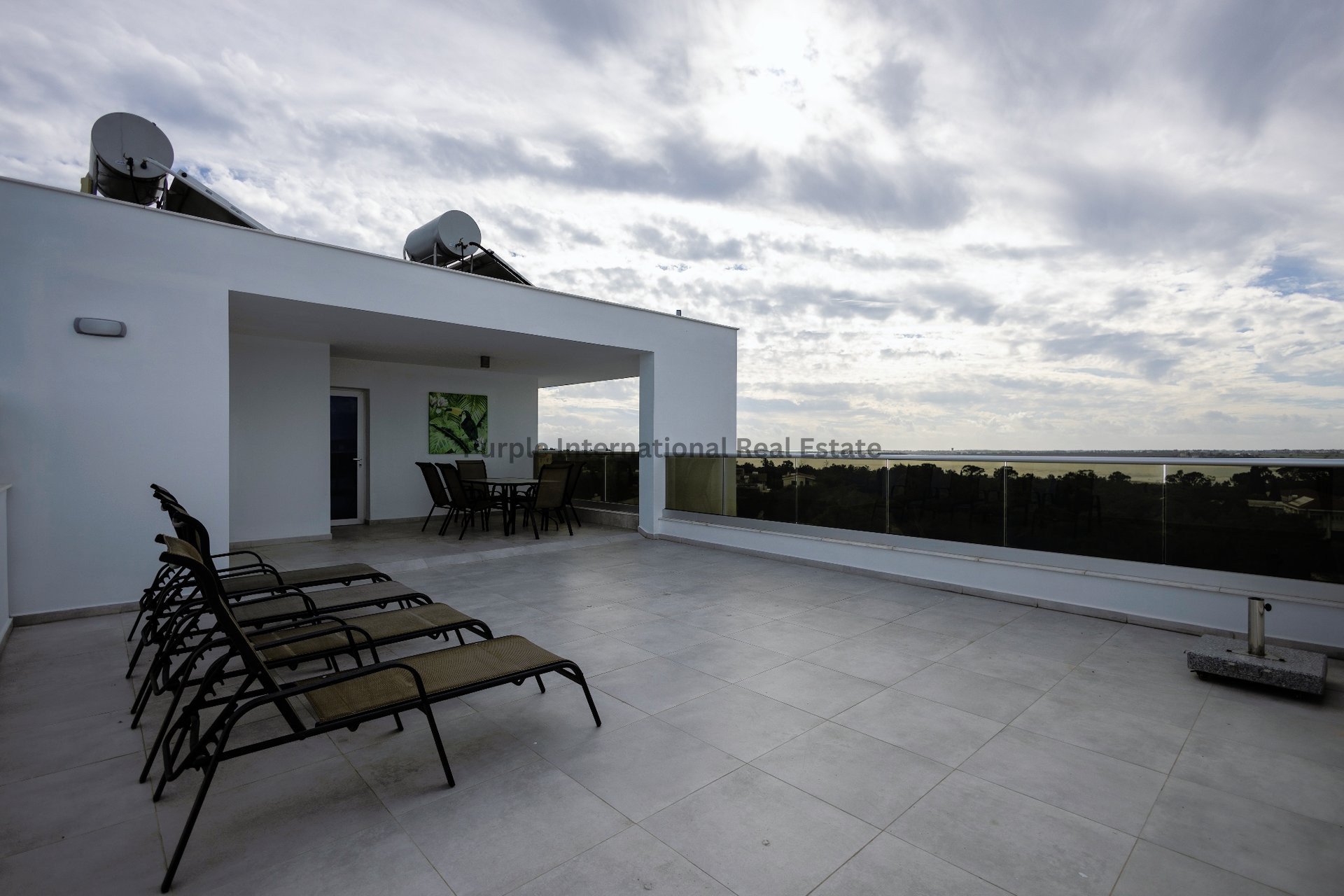3 dormitorios Apartamento en Larnaca, Larnaka, Chipre No. 35120
