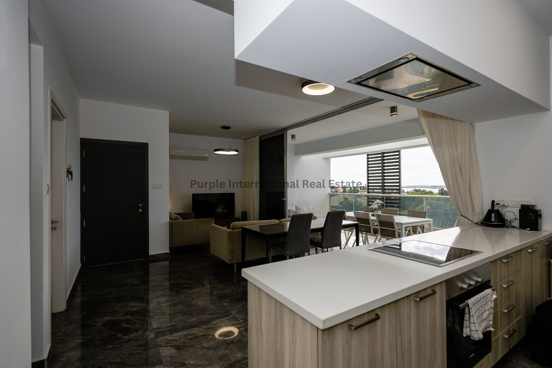 3 dormitorios Apartamento en Larnaca, Larnaka, Chipre No. 35120