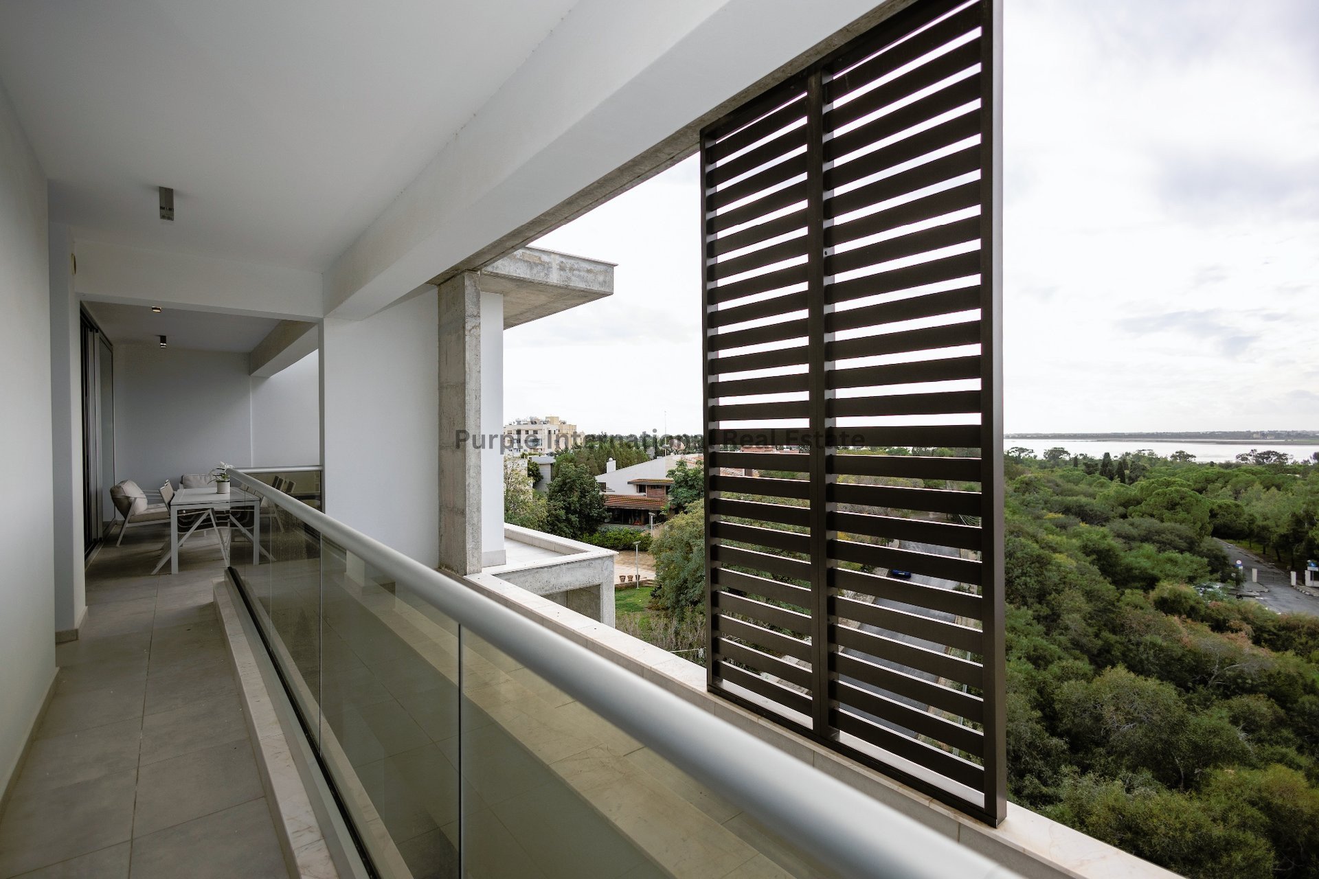3 dormitorios Apartamento en Larnaca, Larnaka, Chipre No. 35120