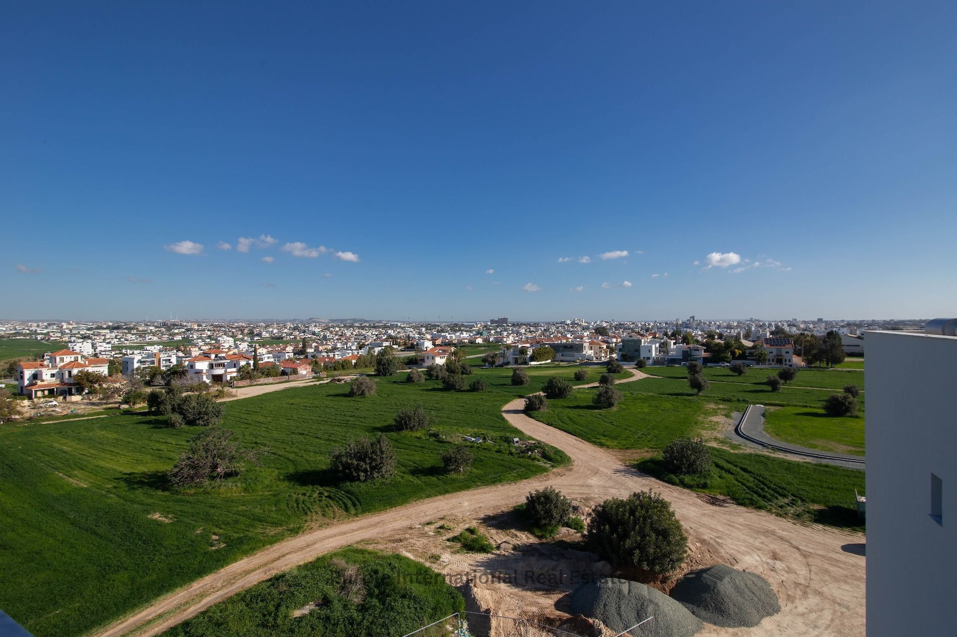 3 bedrooms Apartment in Larnaca, Larnaka, Cyprus No. 35086