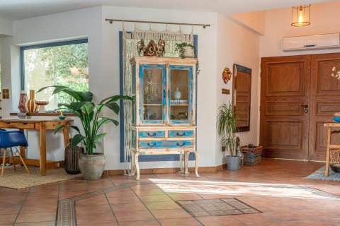 4 chambres Villa à Limassol,  No. 47760 17