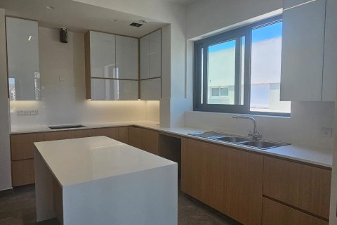 3 bedrooms Penthouse in Limassol,  No. 47761 15