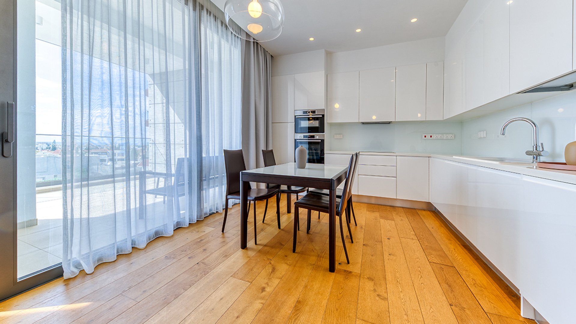 2 bedrooms Apartment in Limassol, Cyprus No. 31807