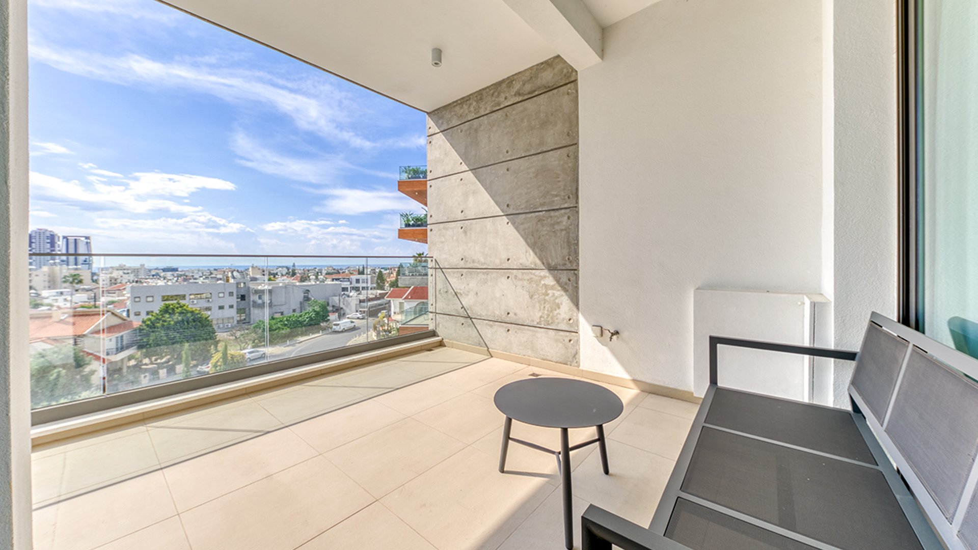 2 bedrooms Apartment in Limassol, Cyprus No. 31807