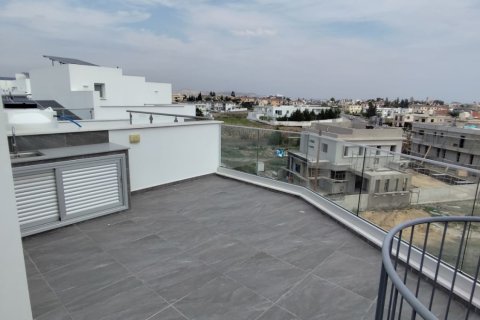 2 bedrooms Apartment in Larnaka,  No. 40615 12