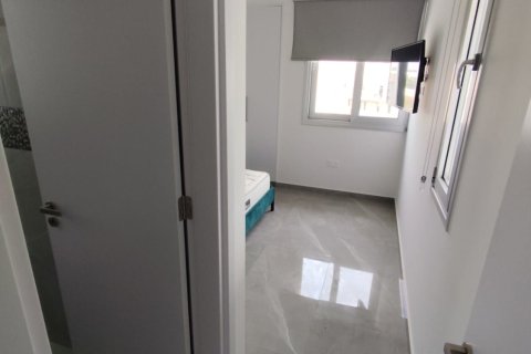 2 bedrooms Apartment in Larnaka,  No. 40615 6