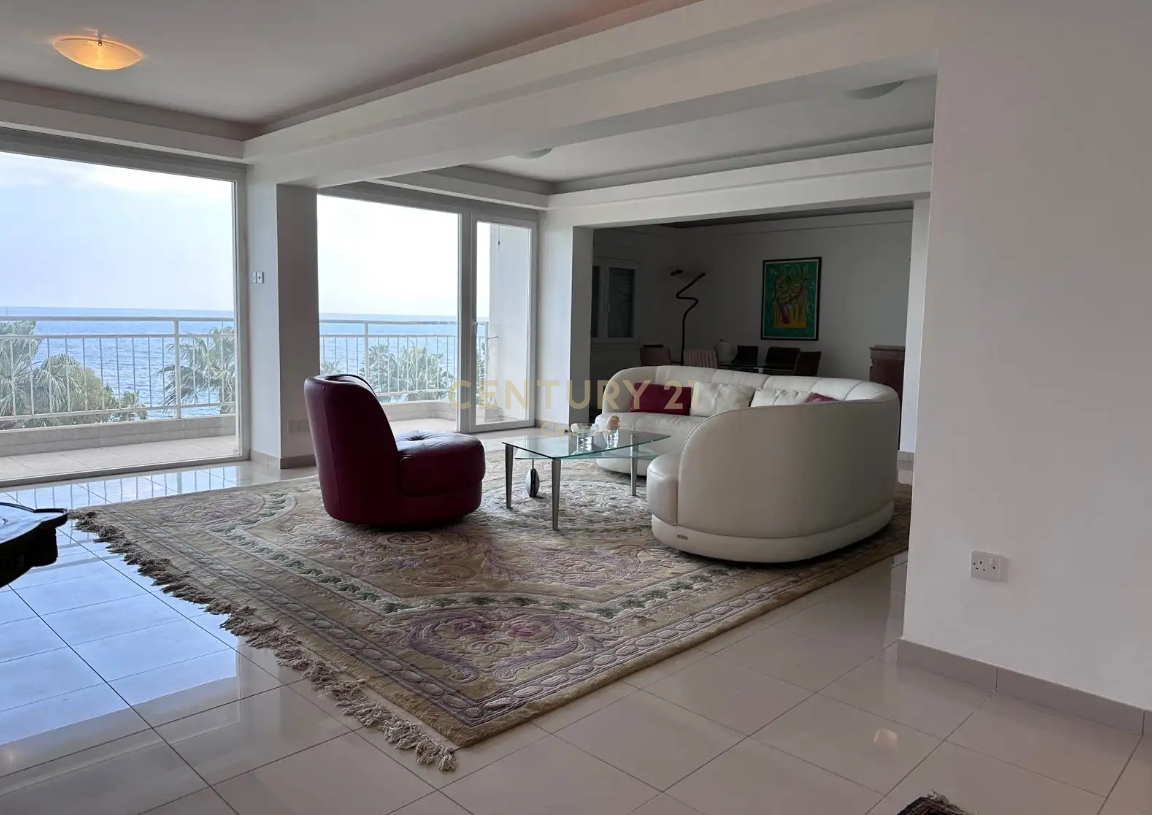 2 bedrooms Apartment in Limassol, Cyprus No. 57425