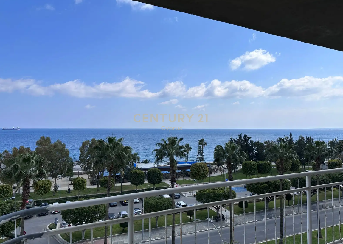 2 bedrooms Apartment in Limassol, Cyprus No. 57425