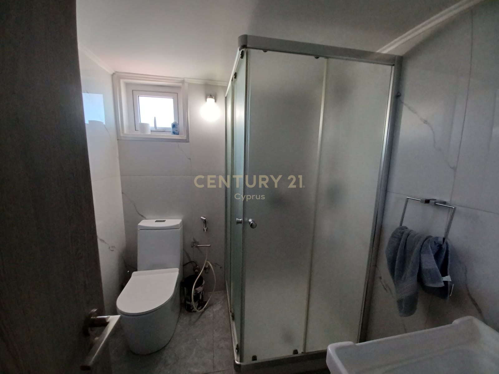 2 bedrooms Apartment in Agios Tychonas, Limassol, Cyprus No. 57424