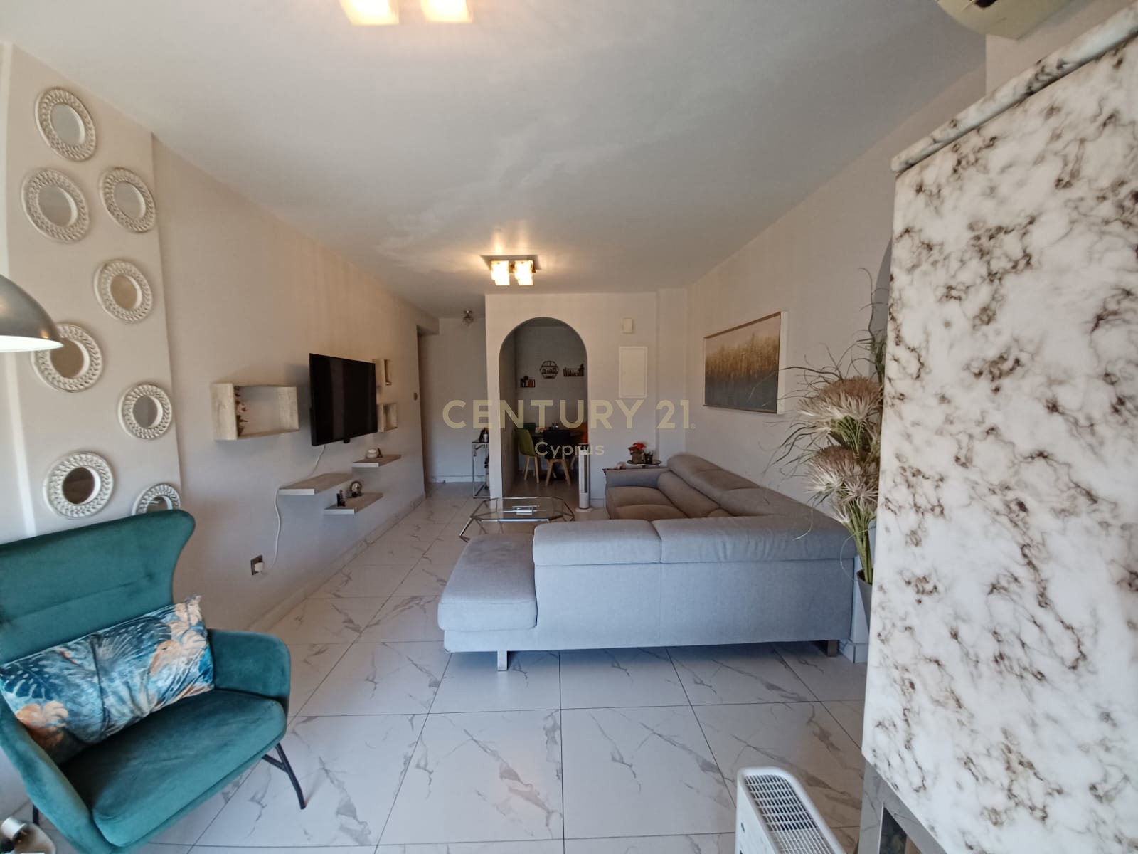 2 bedrooms Apartment in Agios Tychonas, Limassol, Cyprus No. 57424