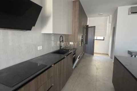 3 dormitorios Apartamento en Limassol,  No. 57423 4