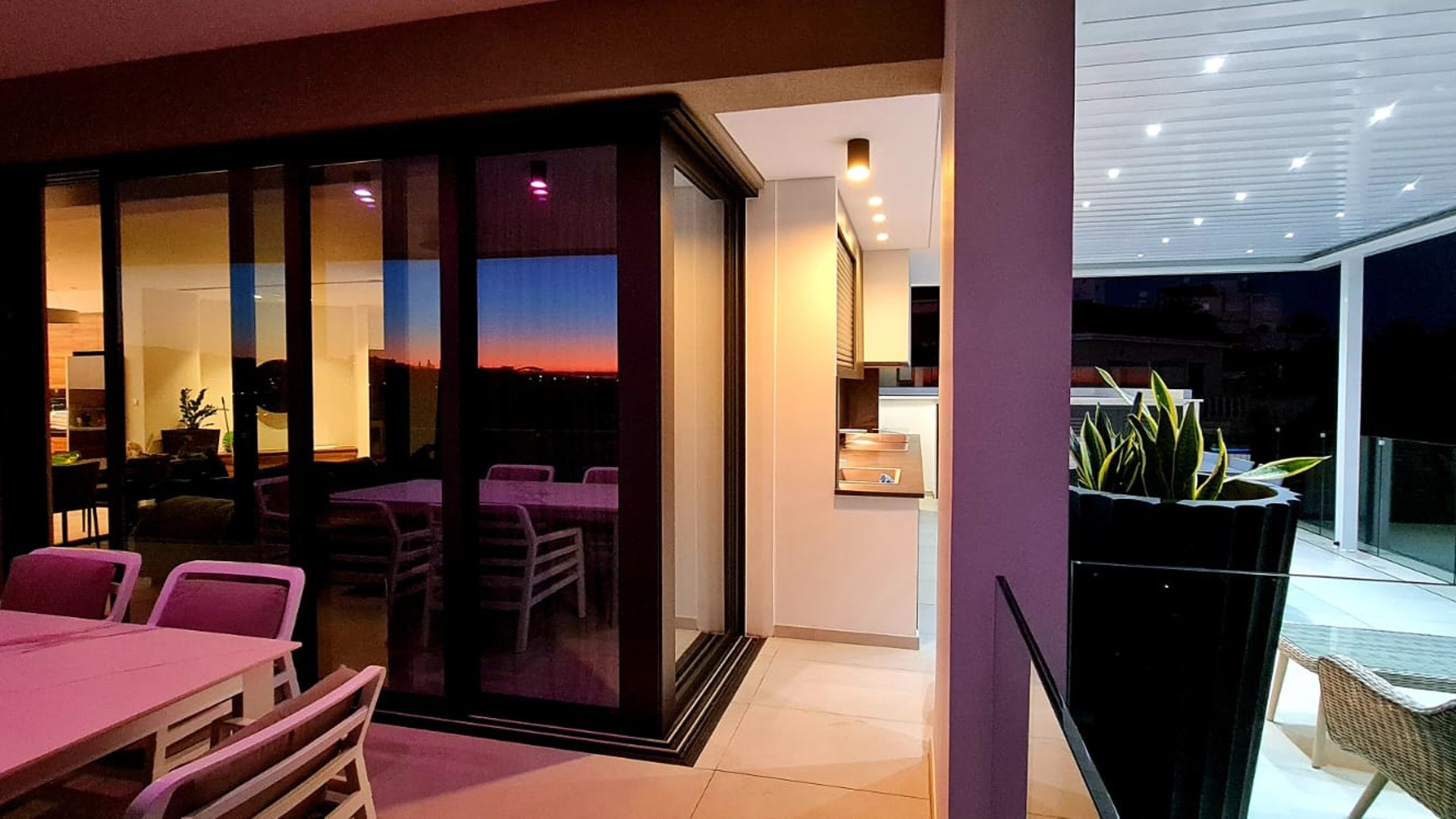 3 bedrooms Penthouse in Limassol, Cyprus No. 29286