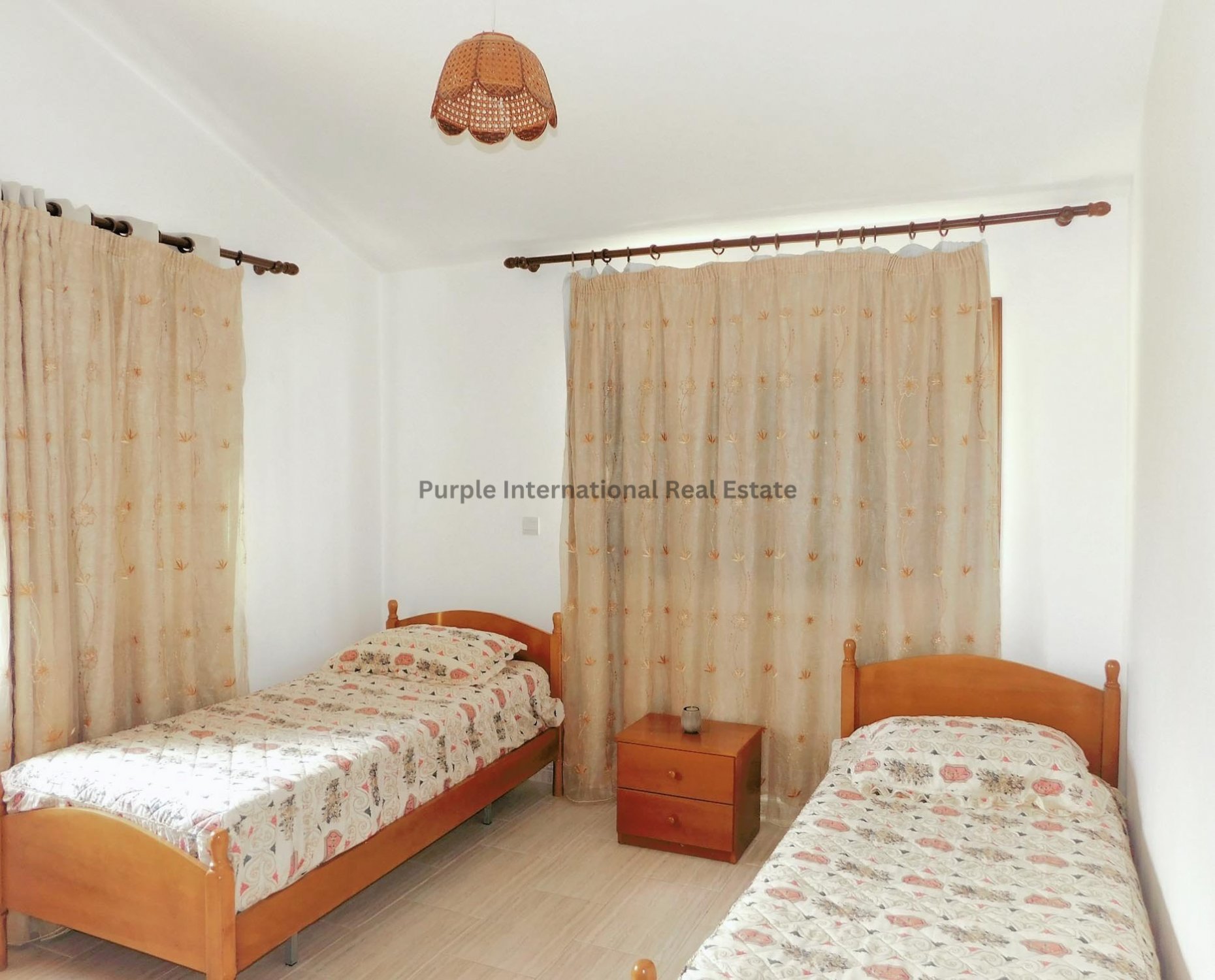 4 bedrooms Villa in Geroskípou, Paphos, Cyprus No. 7554