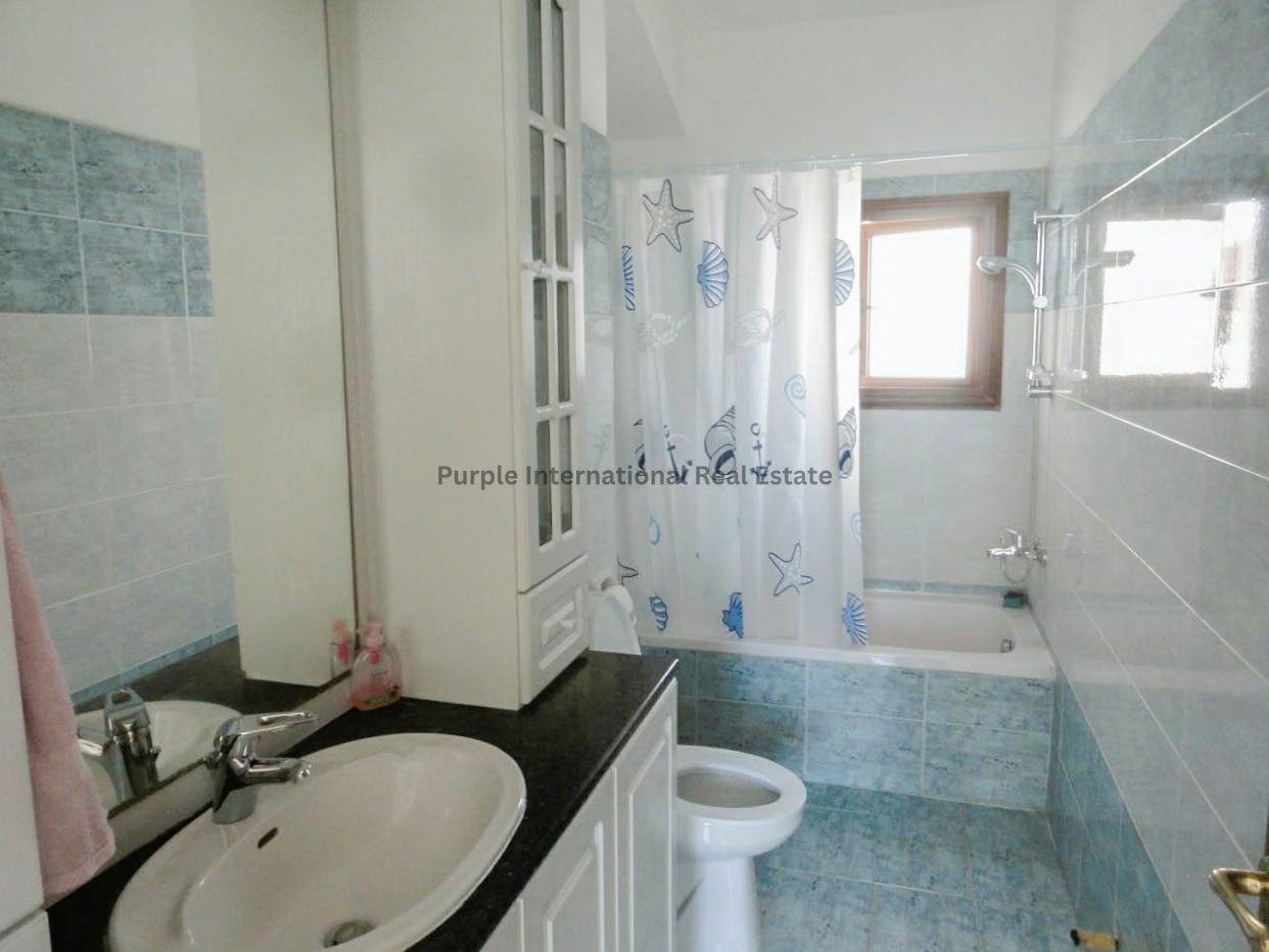 4 bedrooms Villa in Geroskípou, Paphos, Cyprus No. 7554