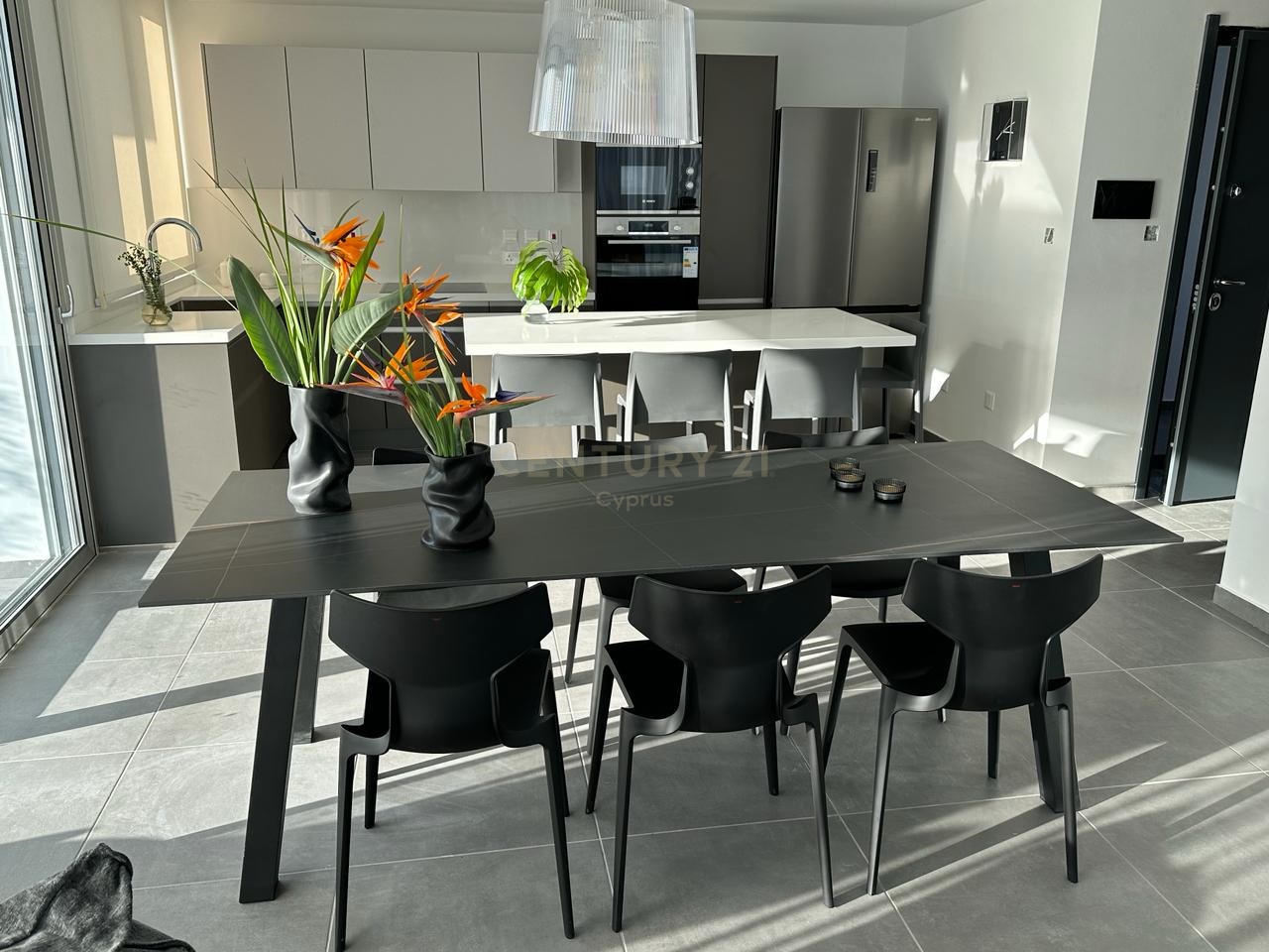 4 bedrooms Penthouse in Limassol, Cyprus No. 30890