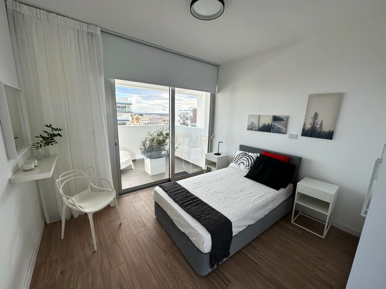4 bedrooms Penthouse in Limassol, Cyprus No. 30890