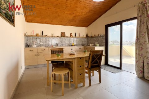 4 dormitorios Apartamento en Larnaca, Larnaka,  No. 40095 7