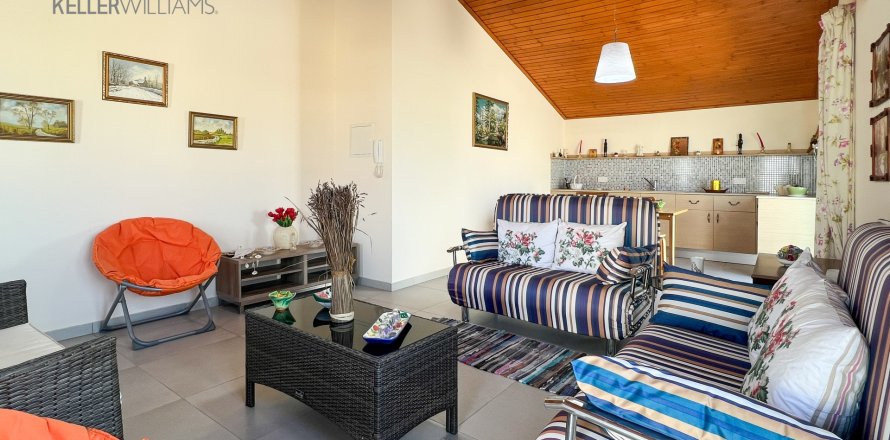 4 dormitorios Apartamento en Larnaca, Larnaka,  No. 40095