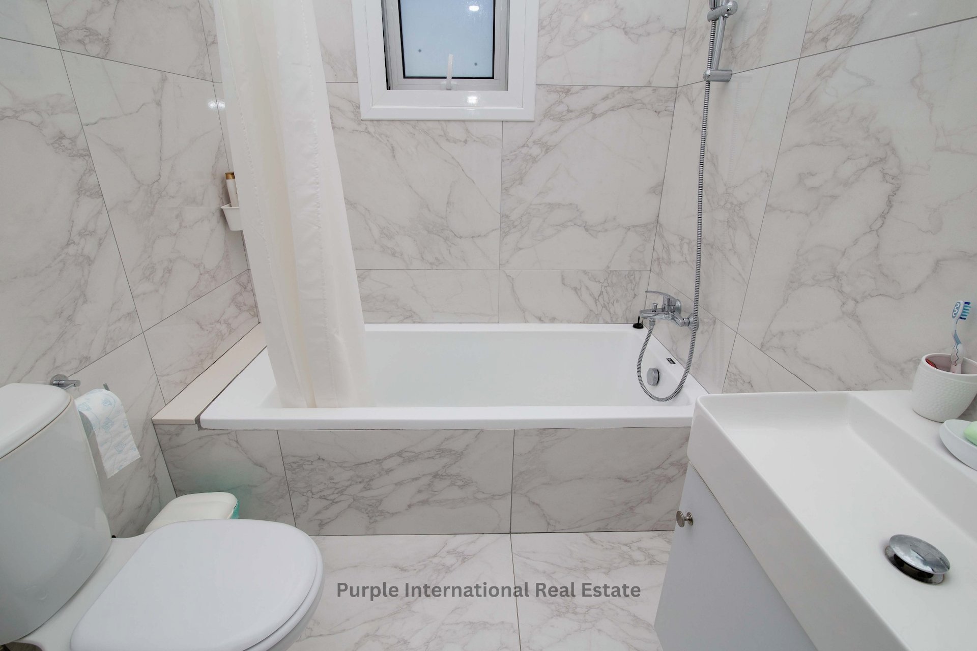 4 chambres Villa à Paralimni, Ammochostos, Chypre No. 36196