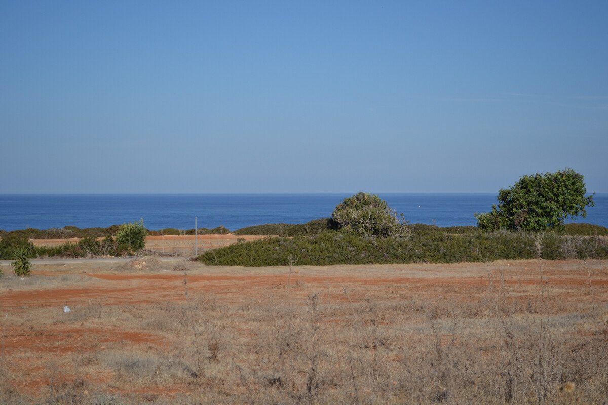 6 rooms Villa in Limassol, Cyprus No. 38994