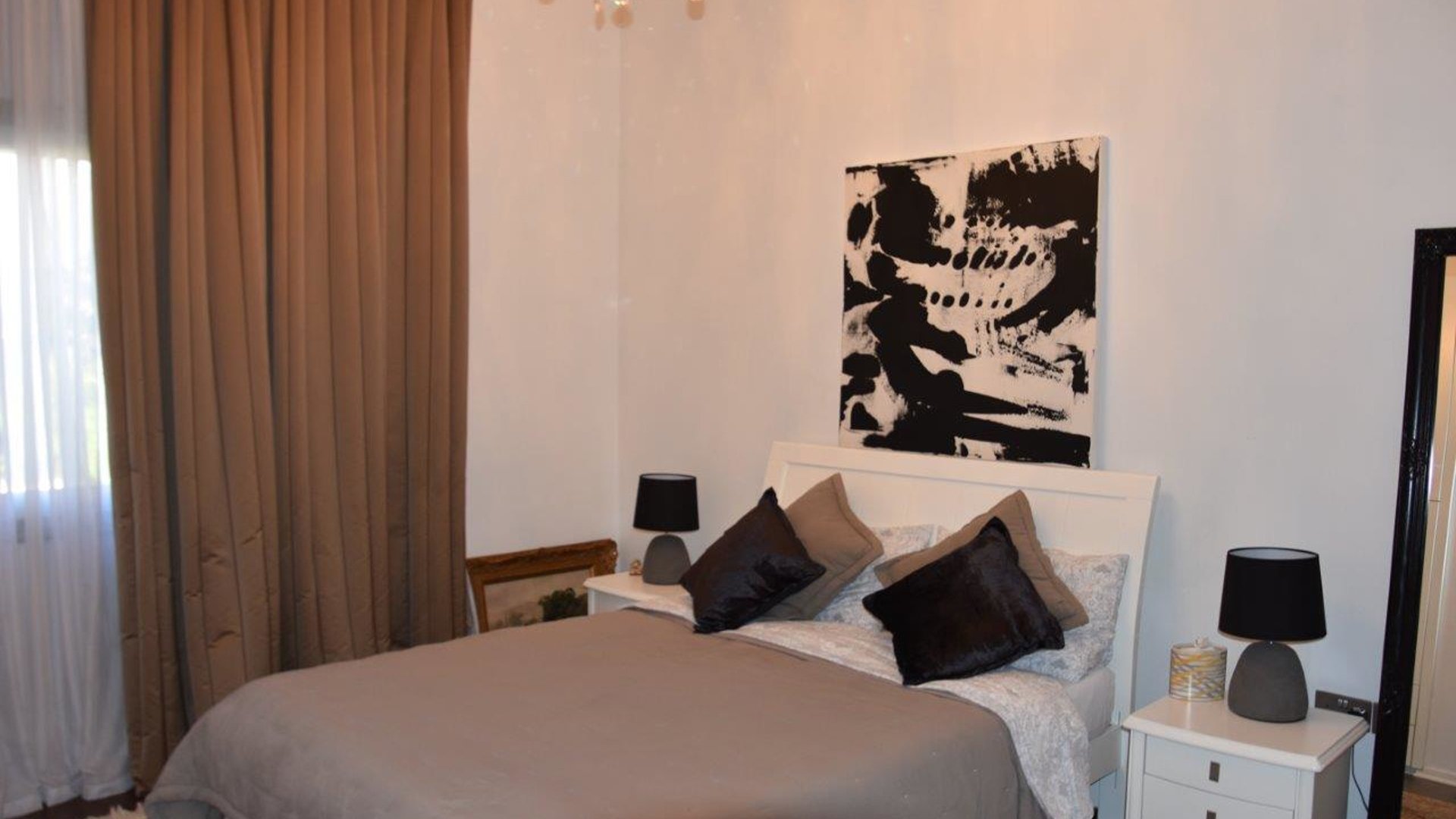 5 bedrooms Villa in Tala, Paphos, Cyprus No. 28525