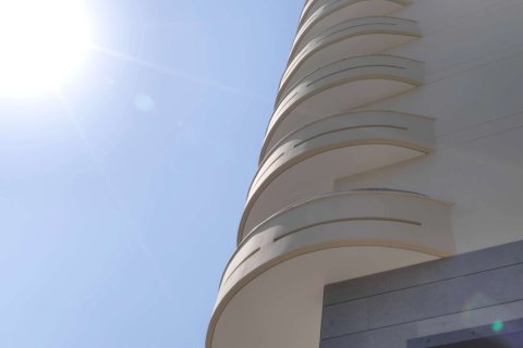 3 bedrooms Apartment in Larnaca, Larnaka,  No. 47937 9