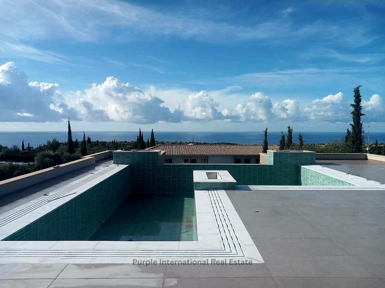 Вилла с 6 спальнями в Aphrodite Hills, Куклия, Пафос, Кипр № 35975