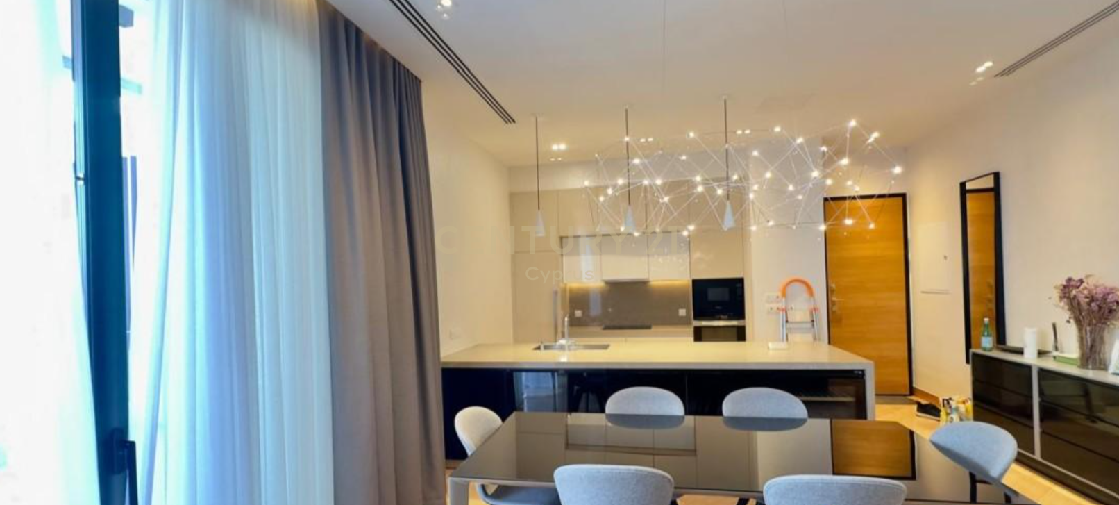 3 bedrooms Apartment in Germasogeia, Limassol, Cyprus No. 53689