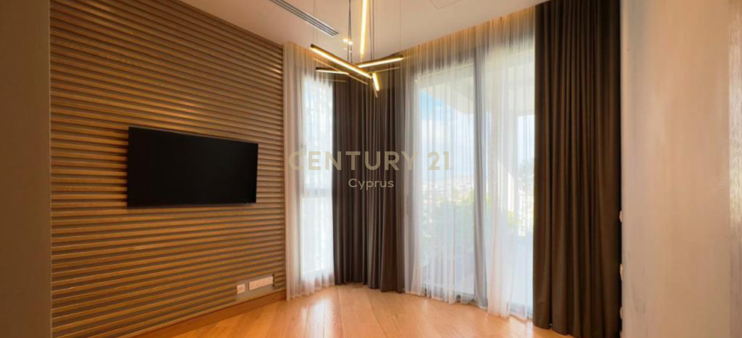 3 bedrooms Apartment in Germasogeia, Limassol, Cyprus No. 53689