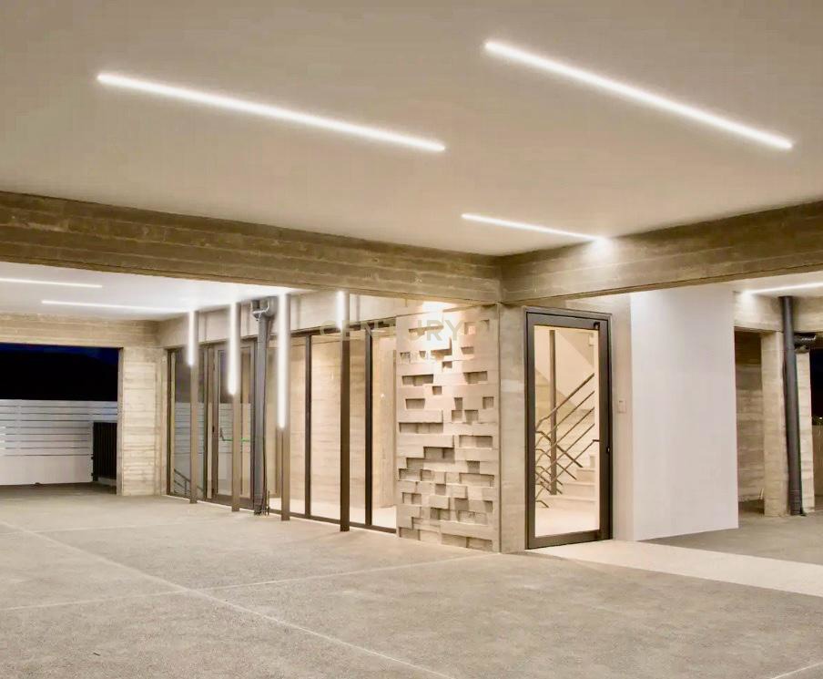18 chambres Bâtiment à Zakaki, Limassol, Chypre No. 53683