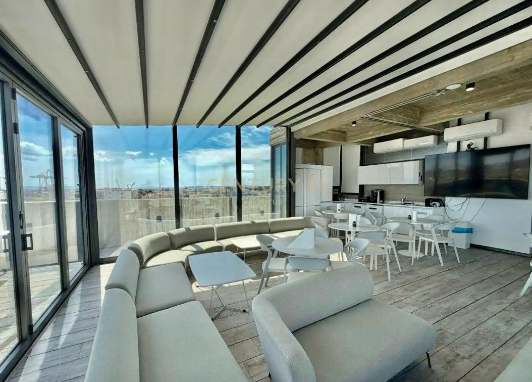 18 chambres Bâtiment à Zakaki, Limassol, Chypre No. 53683