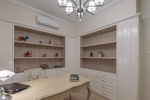 4 bedrooms Villa in Limassol,  No. 38166 13