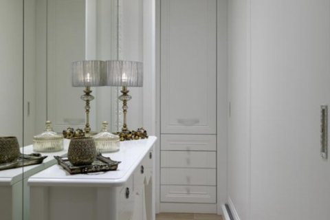 4 bedrooms Villa in Limassol,  No. 38166 3