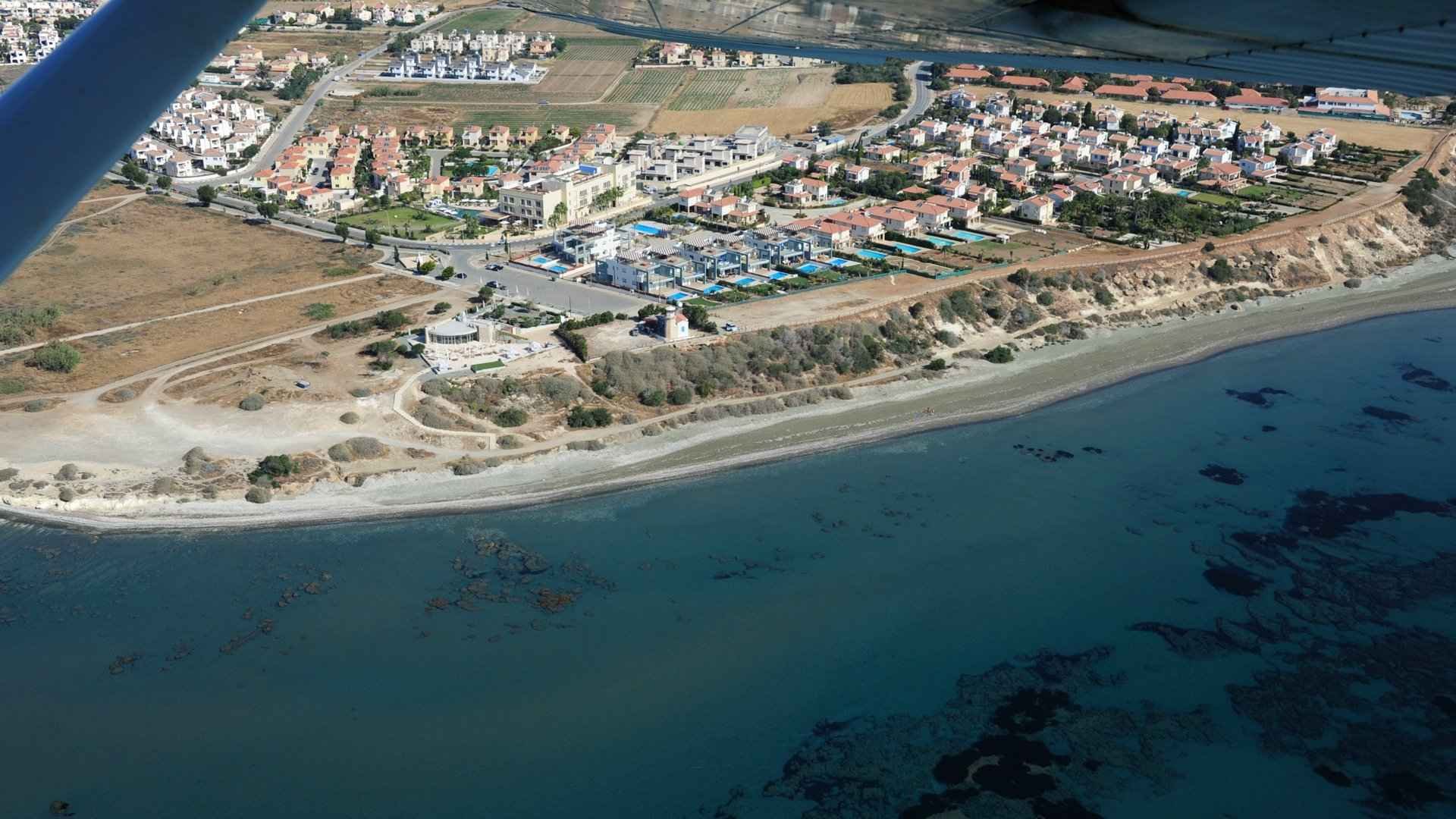 FAROS LUXURY APARTMENTS en Pervolia, Larnaka, Chipre No. 6983