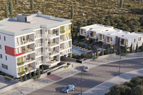 3 bedrooms Townhouse in Paphos, No. 42866