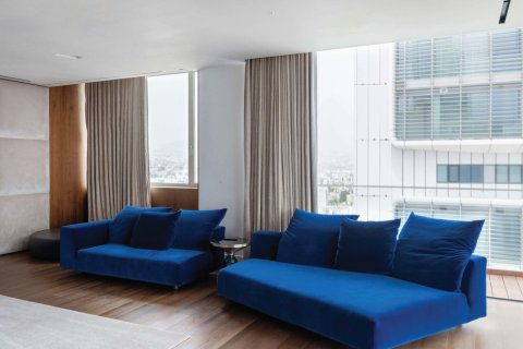 3 bedrooms Penthouse in Limassol,  No. 42868 9