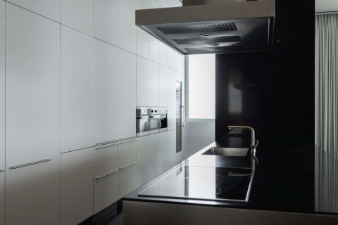 3 bedrooms Penthouse in Limassol,  No. 42868 4