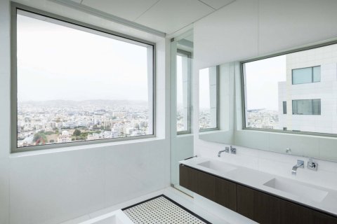 3 bedrooms Penthouse in Limassol,  No. 42868 7