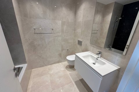 3 chambres Appartement à Limassol,  No. 49270 11