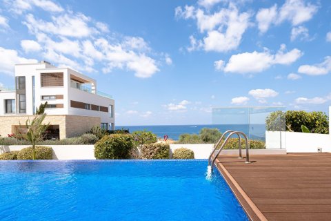 4 bedrooms Villa in Kissonerga, Paphos, No. 40805 3