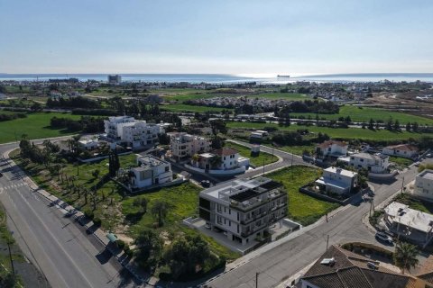 2 bedrooms Apartment in Oroklini, Larnaka, No. 40800 13