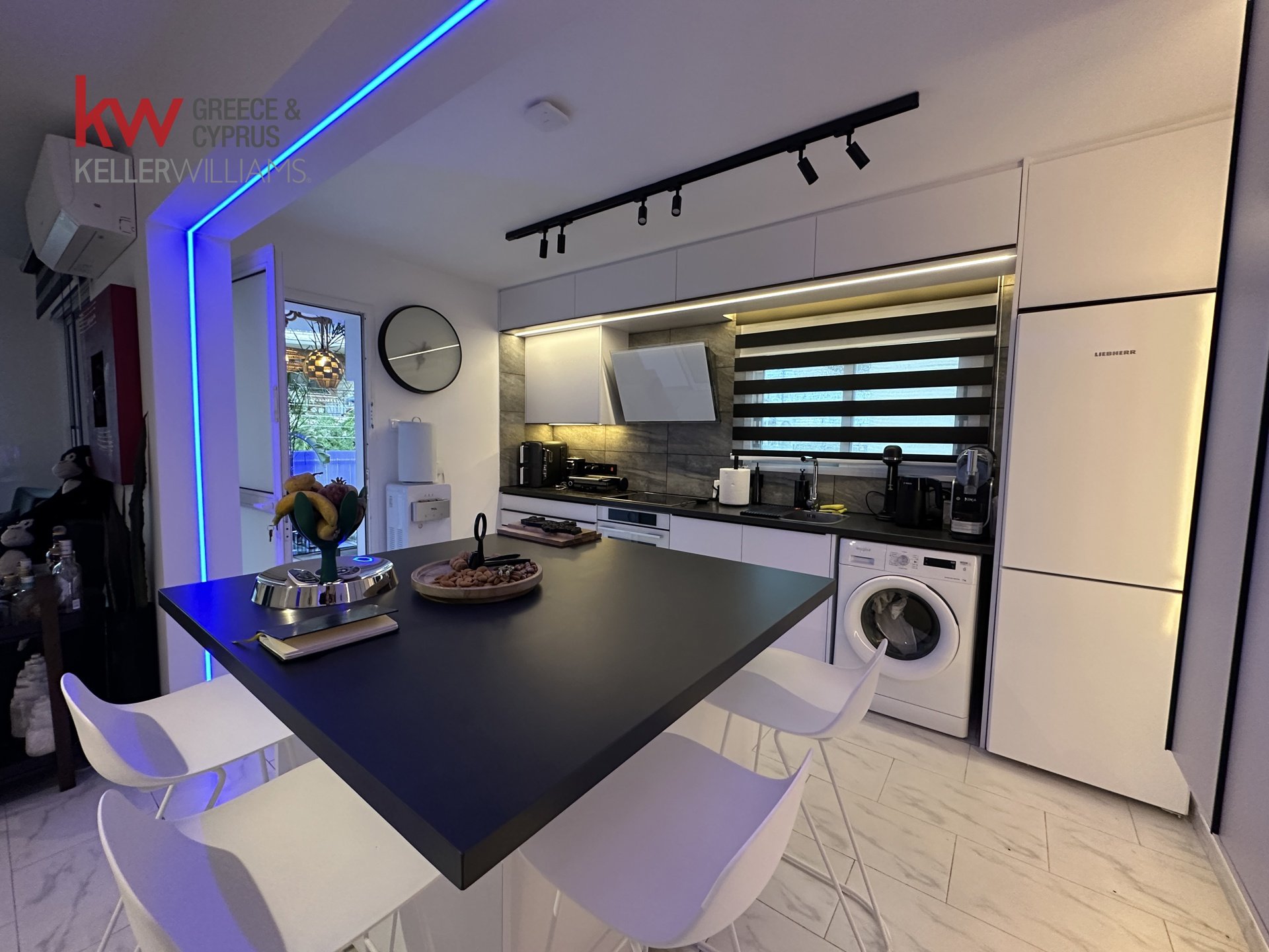 3 dormitorios Apartamento en Larnaca, Larnaka, Chipre No. 39747