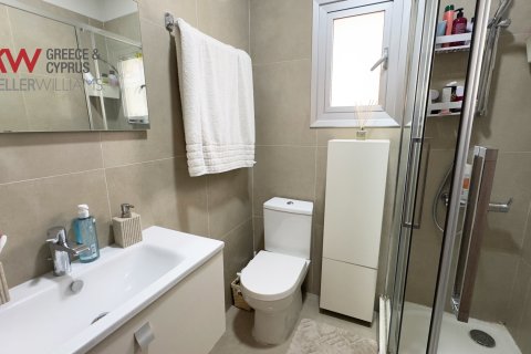 3 bedrooms Apartment in Larnaca, Larnaka,  No. 39749 12