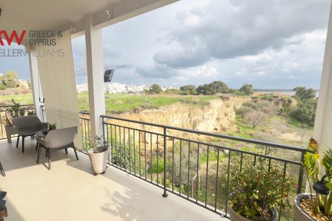 3 bedrooms Apartment in Larnaca, Larnaka,  No. 39749 2