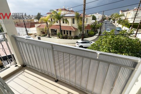 3 bedrooms Apartment in Larnaca, Larnaka,  No. 39749 11