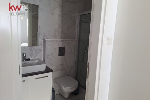 2 bedrooms Apartment in Larnaca, Larnaka, No. 40590 12