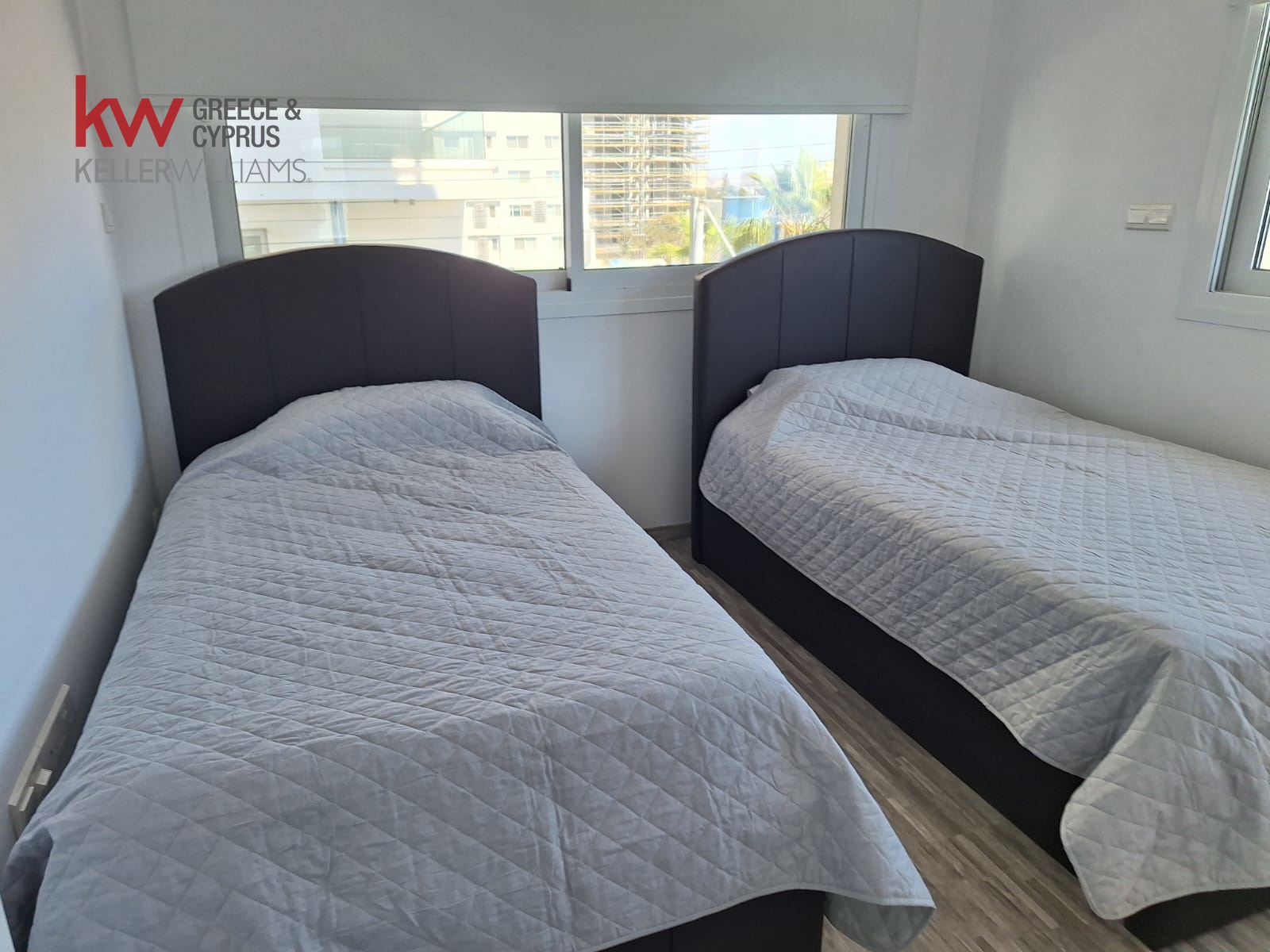 Квартира с 2 спальнями в Ларнака, Кипр № 40590