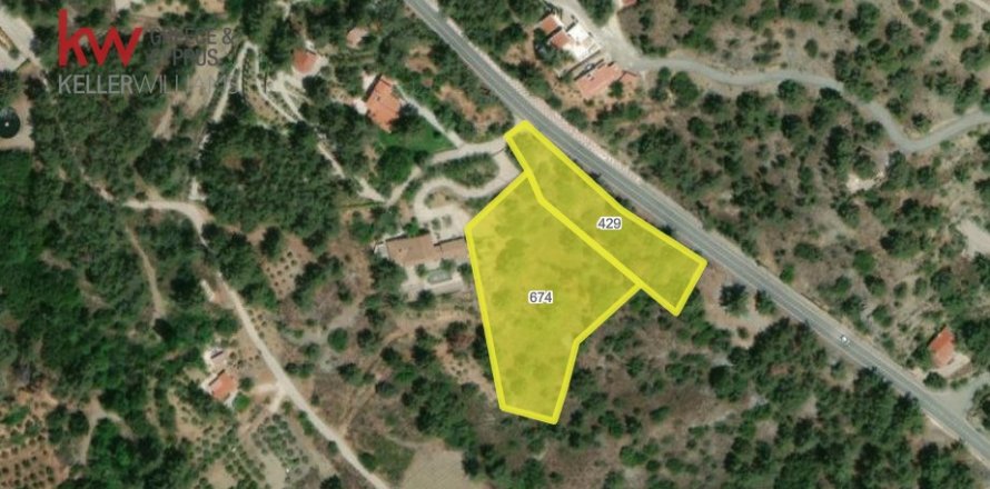 6588m2 Land in Moniatis, Limassol,  No. 40588